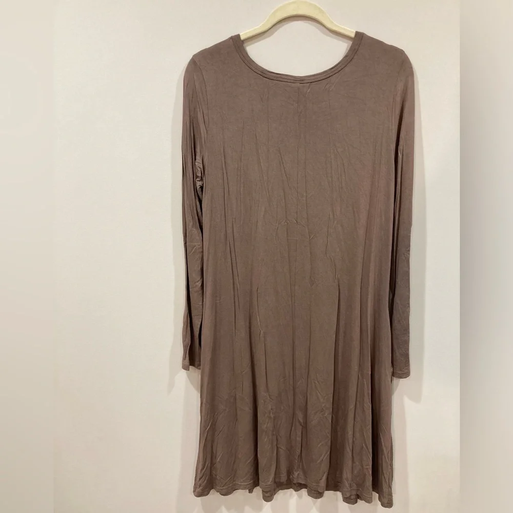 Himone Tan Long Sleeve Solid Dress with Pockets Large - Picture 6 of 13